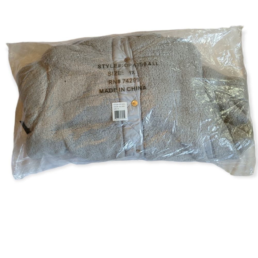 Steve Madden - Fleece Jacket - Picture 6 of 7